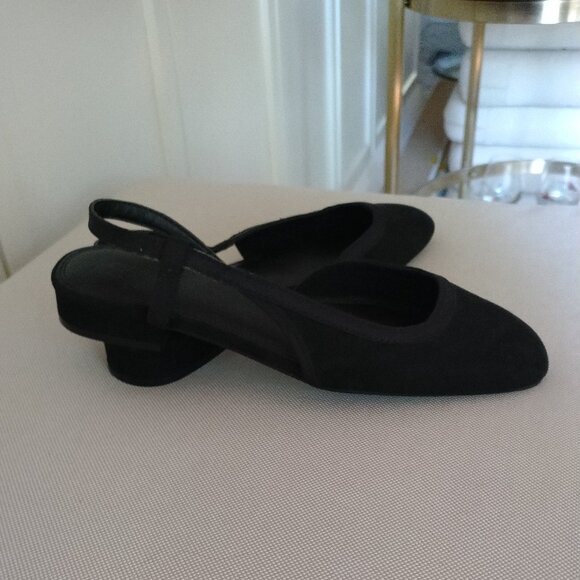 Black "Suede" low-heel slingback pumps NWOT, size 9 fits small - Picture 3 of 13